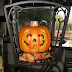 HALLOWEEN: HALLOWEEN DECORATING