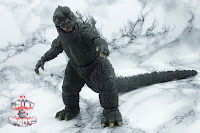 S.H. MonsterArts Godzilla [1972] 31