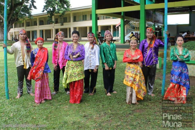 Pangalay Dancers from Jolo, Sulu