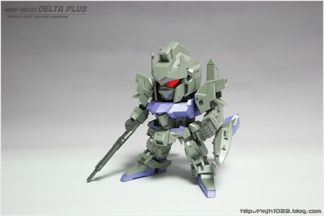 [Free Template] SD Delta Plus Gundam Papercraft ver. Zp