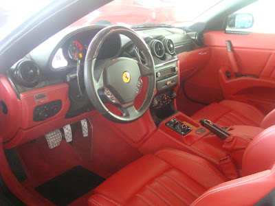 Car Ferrari GT
