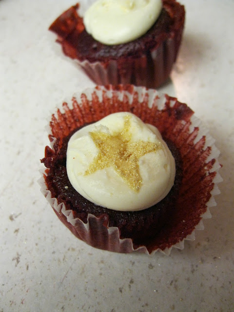 Academy Awards Viewing Party Cupcakes!