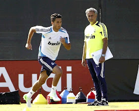 Nuri Sahin training with Jose Mourinho