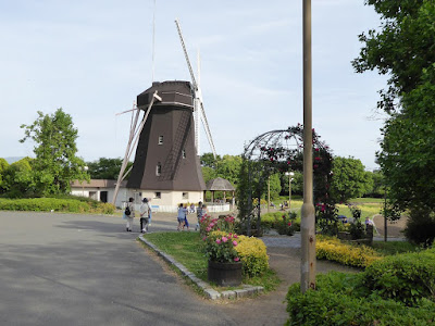 花博記念公園鶴見緑地　風車