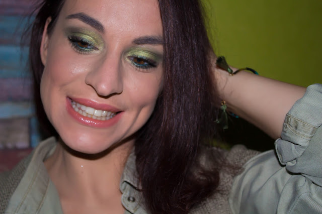 Monday Shadow Challenge : 50 nuances de vert :)