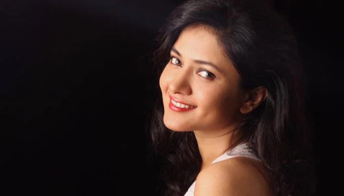 Natural Glowing Skin Tips in Hindi Natural Glowing Skin Tips in Hindi