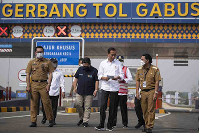 Presiden Joko Widodo Resmikan Jalan Tol Cibitung-Cilincing Dan Serpong-Balaraja