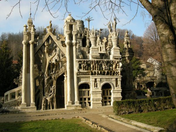 Istana Ferdinand Cheval alias Ideal (Perancis)
