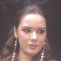 Udita Goswami Perfect Oval Face