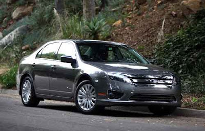 2011 Ford Fusion Hybrid Car 03