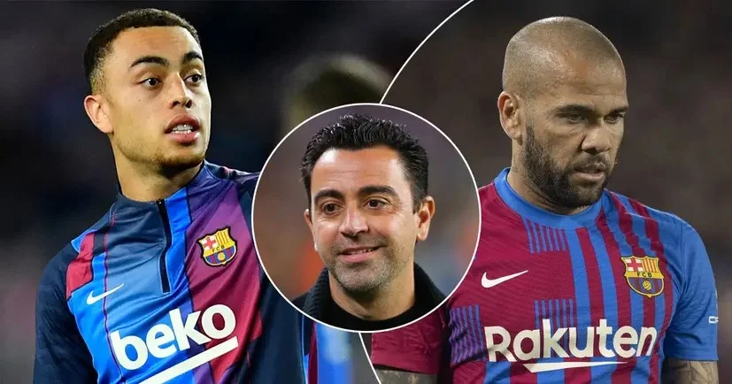 Xavi picks Dest over Alves as veteran expected to leave this summer