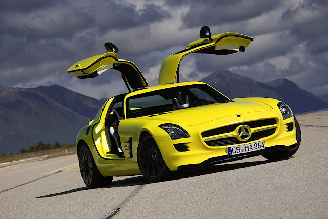 2011 mercedes benz sls amg e cell concept front side view 2011 Mercedes Benz SLS AMG E Cell