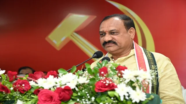 తెలంగాణ ప్రభుత్వం చారిత్రాత్మక నిర్ణయం — బీసీలకు 42% రిజర్వేషన్