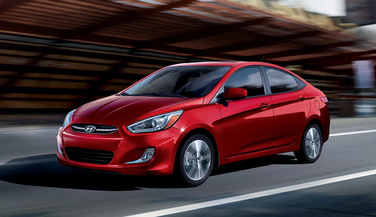 Hyundai Accent 2016 phiên bản sedan trông cực ổn