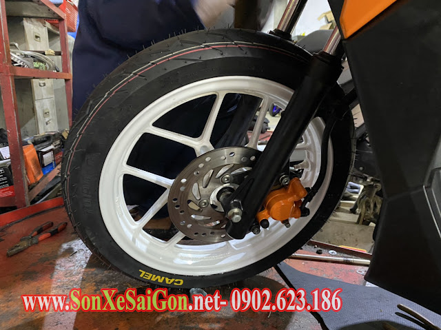 Mẫu sơn xe Honda vario màu cam bóng cực đẹp