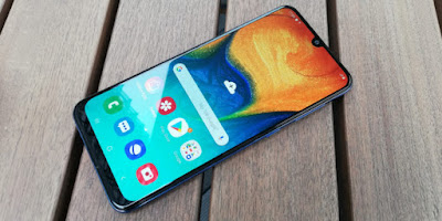 spesifikasi, harga dan review samsung galaxy a30