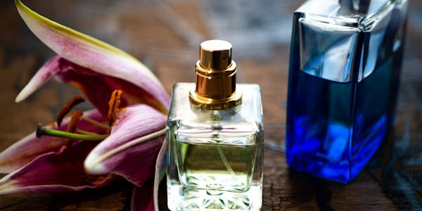 Cara Bisnis Parfum Merk Sendiri Untuk Pemula Modal Minim
