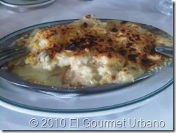 Pasticho de mariscos con salsa bechamel
