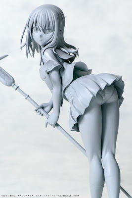 Himeragi Yukina 1/7 de "Strike the Blood" - WING y Hobby Stock