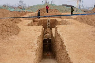 Makam Misterius Berbentuk Piramida ditemukan di Cina