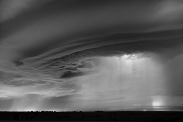 Mitch Dobrowner fotografia tempestades tornados preto e branco natureza impressionante chuva torrencial