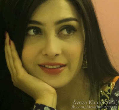 Ayeza khan Beautiful HD Wallpaper