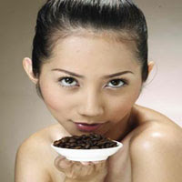 6 Cara Merawat Kecantikan dengan Kopi