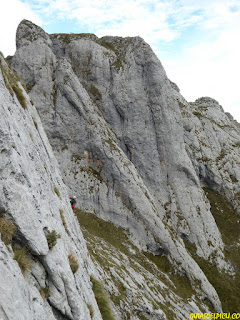 Fernando Calvo Guia de alta montaña UIAGM en Picos de Europa, escaladas guiadas