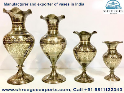 Manufacturer And Exporter Of Vases in India
