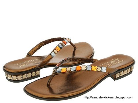 Sandale kickers:kickers-623413