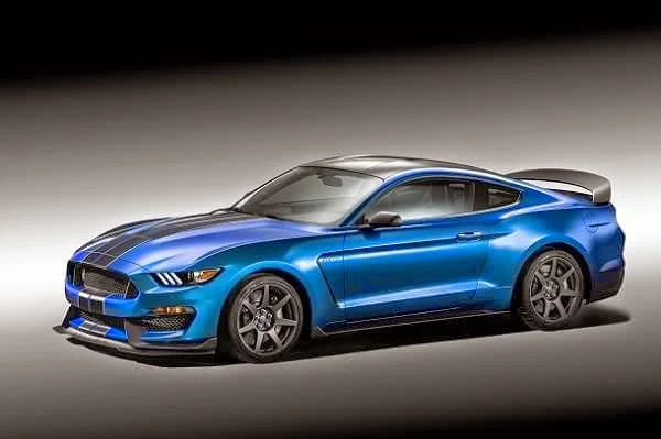 Ford Mustang Shelby GT350R 