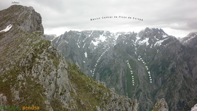 Ruta al Jultayo y Cuivicente desde el Lago Ercina pasando por el Refugio de Vega de Ario, en Picos de Europa.