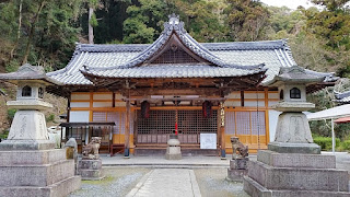 人文研究見聞録：瀧安寺（弁天堂） ［大阪府］