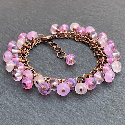 Handmade lampwork glass bead bracelet by Laura Sparling