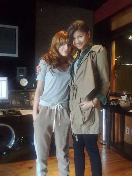 pictures of zendaya from shake it up. Bella Thorne and Zendaya