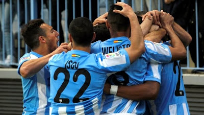 Los jugadores del Málaga celebran el tanto cosechado contra el Levante que sirvió para lograr los tres puntos el pasado sábado