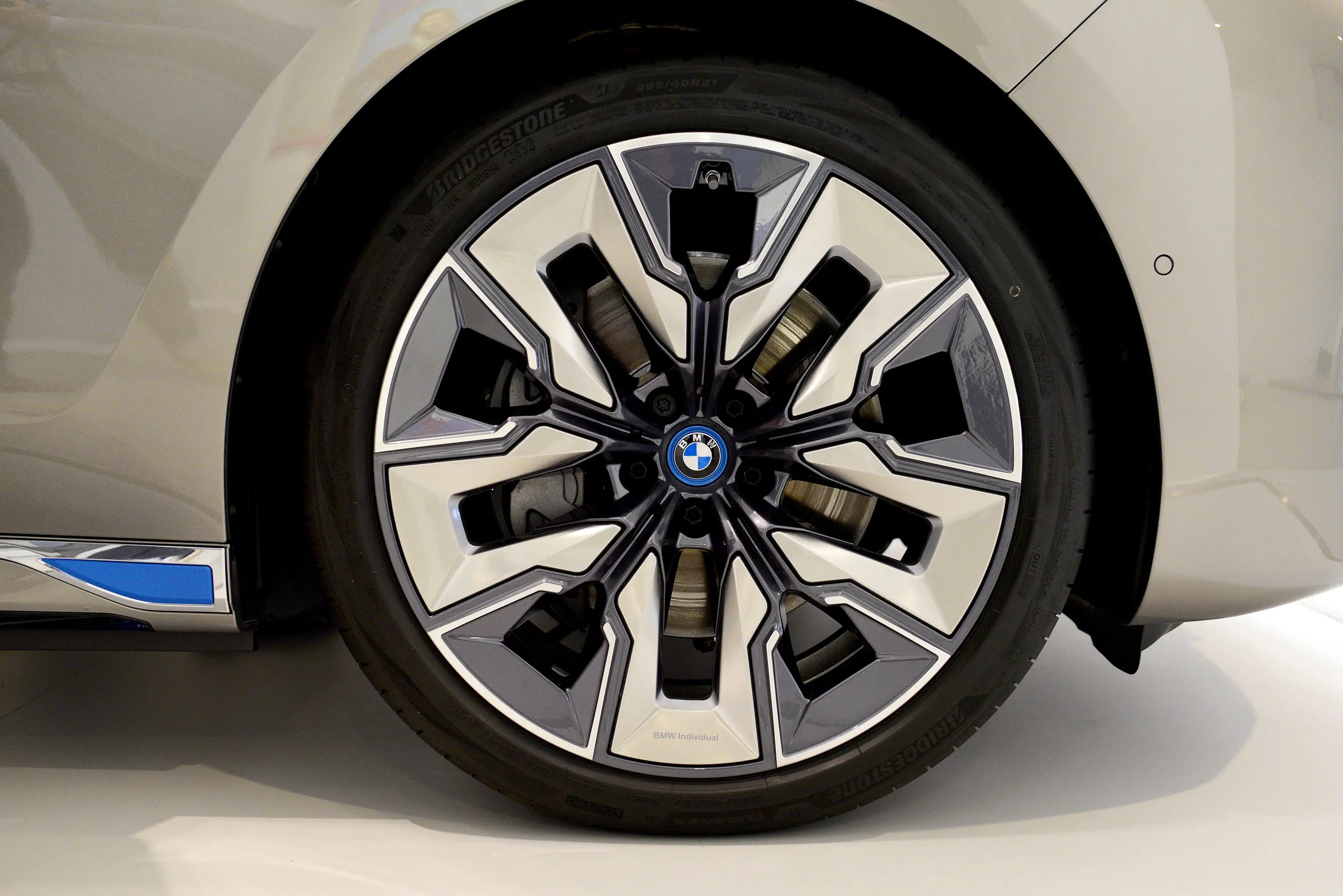 Xe BMW 7 Series Mới 2023 Sedan 4 CHỖ