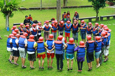 paket arunge jeram rafting di bogor