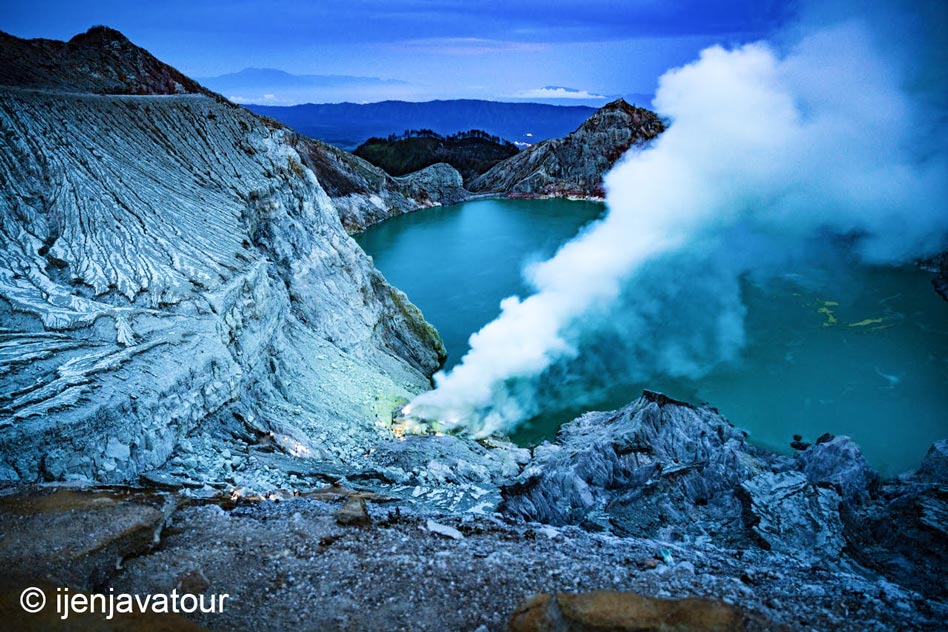 Blue Fire view @Ijen Java Tour