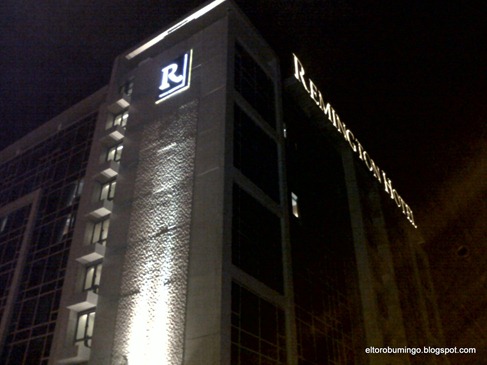 IMG00051-20120912-2157