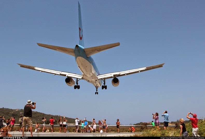 skiathos-airport-8