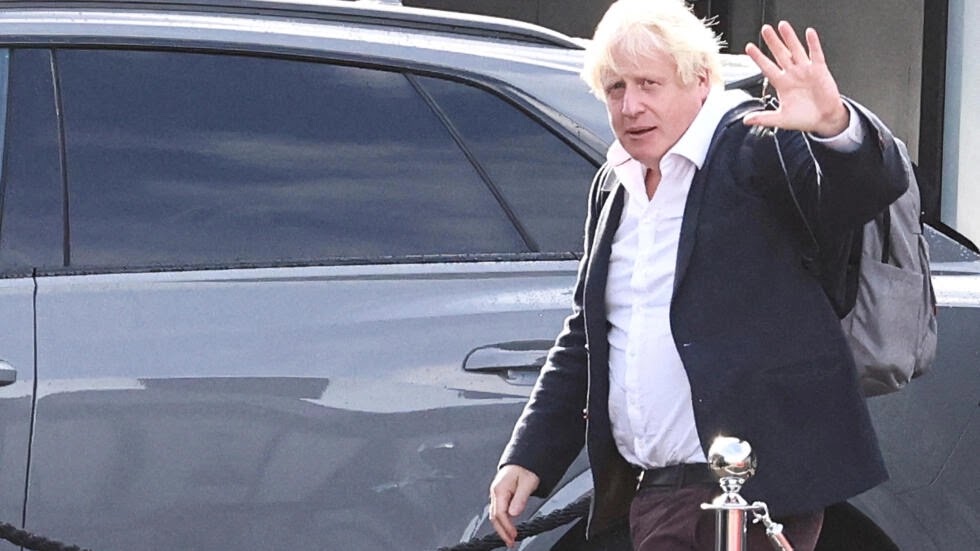 Boris Johnson dice que Putin le amenazó con atacarle con un misil