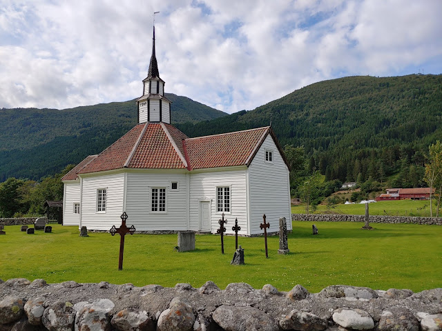 Old Stordal Church