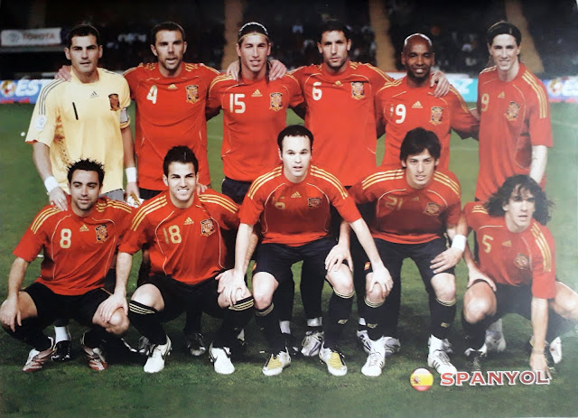 PIN UP TIMNAS SPANYOL