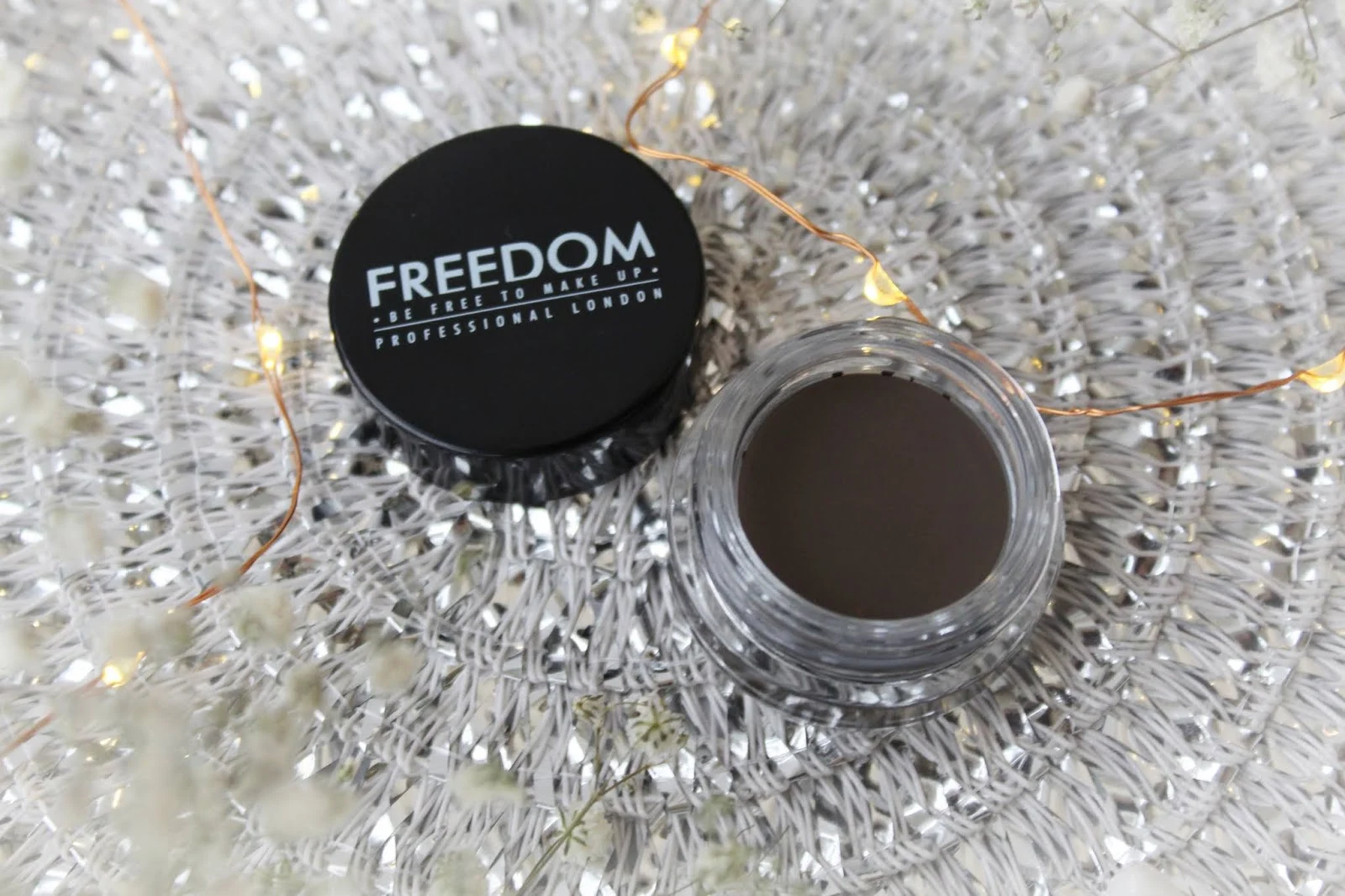 Freedom Pro Brow Pomade