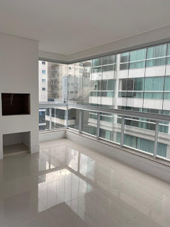 Apartamento, 3 dormitorios, quadra mar