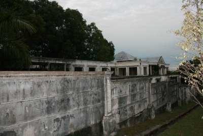 Dunia Seram: Kisah Benar: Pengalaman Di Rumah Banglo Mona 