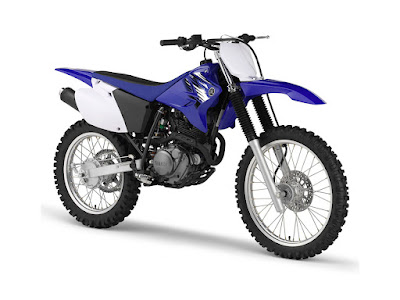 Yamaha_TT-R230_2012_1280x960_Blue_03