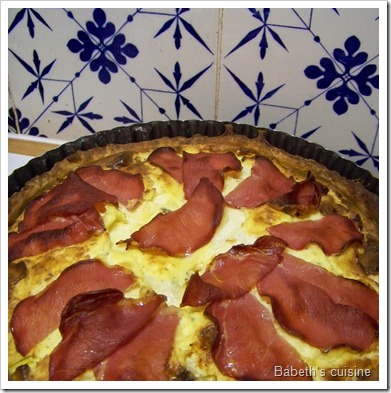tarte gorgonzola, oignons, bacon entière