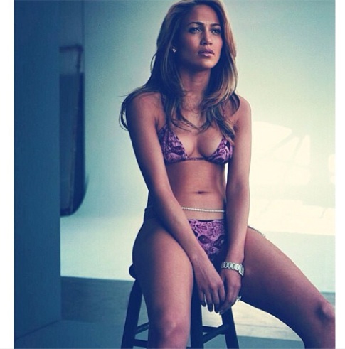 JLo sexy bikini body Instagram pictures